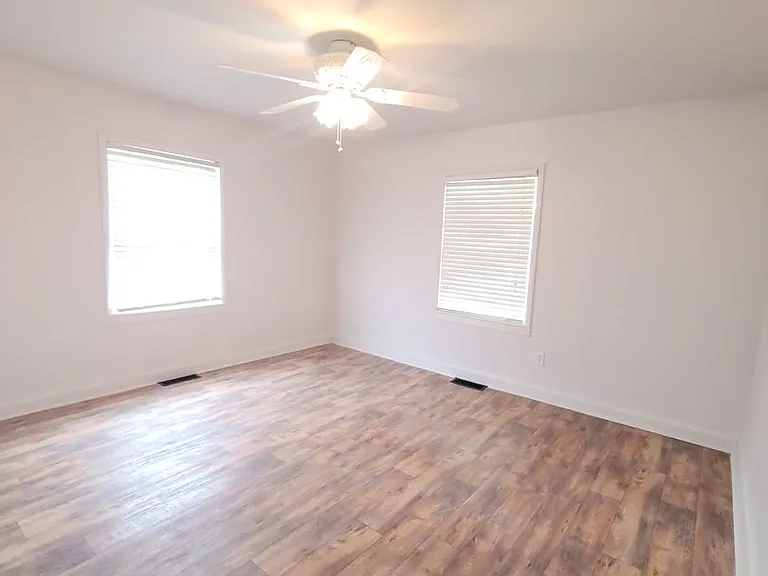 2727 Peanut Rd — Photo 4
