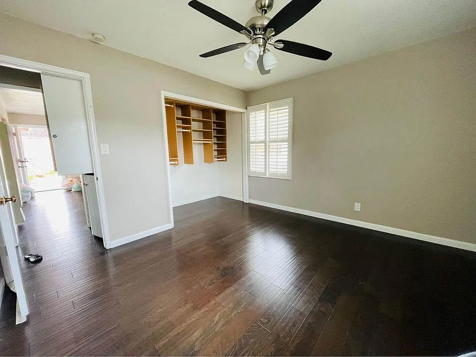 5733 Michael St — Photo 4