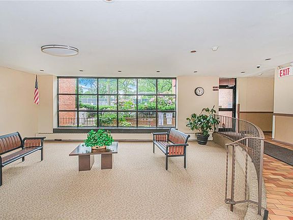4th image of 100 Colfax Ave APT 7B