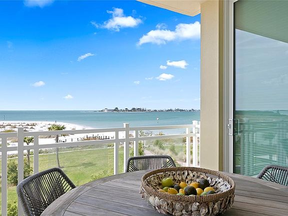 4th image of 800 Collany Rd Unit 303