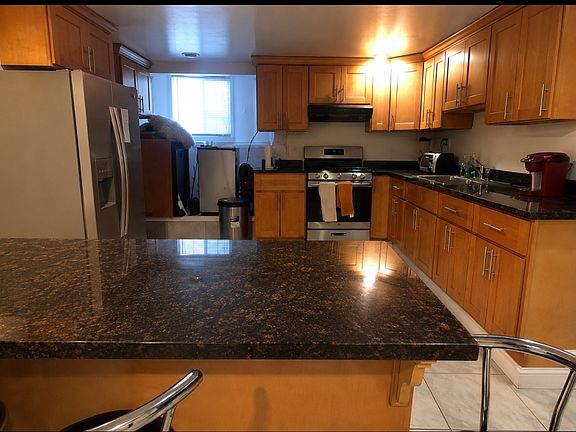 3rd image of 2250 Dwight Way #2248