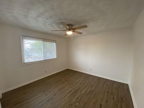 3rd image of 1125 Little Bay Ave APT 6
