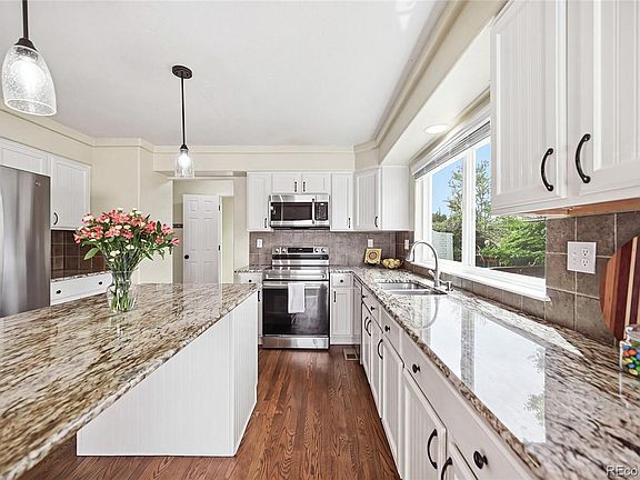 4th image of 4435 Lyndenwood Circle
