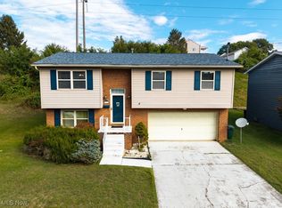 911 20th St, Vienna, WV 26105