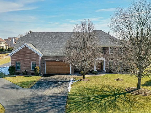 4th image of 13037 Cathy Ln