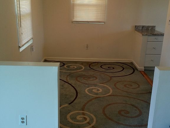 3rd image of 36823 Crestview Dr