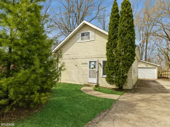 35706 N Benjamin Ave, Ingleside, IL 60041