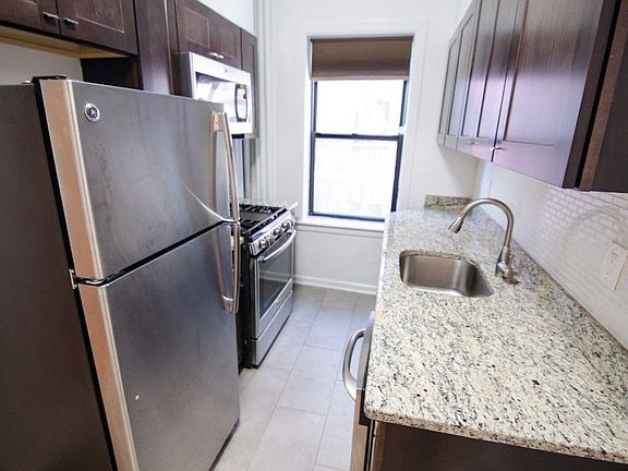 2nd image of 3505 94th St APT 4L