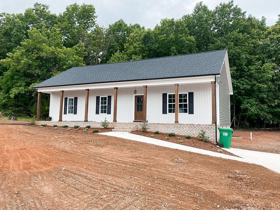 1st image of 144 Dutch Ln