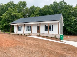 144 Dutch Ln, Appomattox, VA 24522