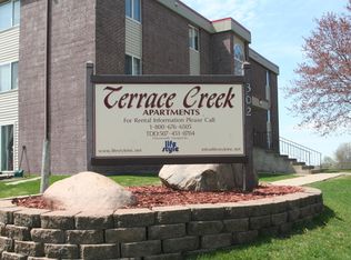 302 6th St SW #208, Kasson, MN 55944