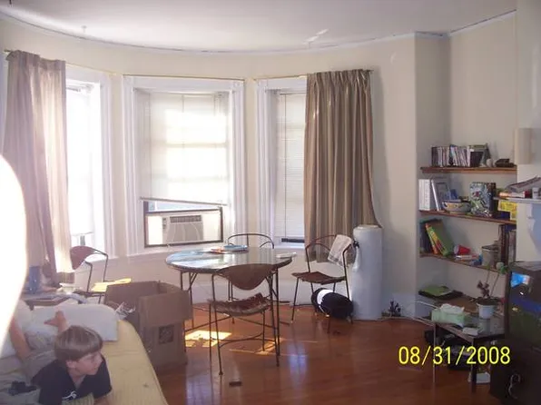 429 Marlborough St APT 3B, Boston, MA 02115