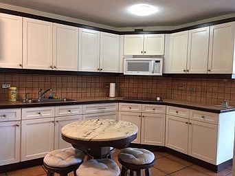5th image of 608 Jardines De Montehiedra-short Sale-