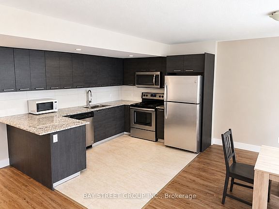 5th image of 288 Albert St #217