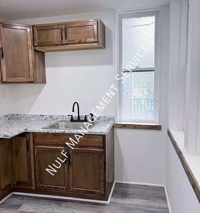 3 Boggs Ave #1
