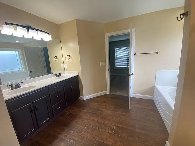 224 Green Trees Dr — Photo 43