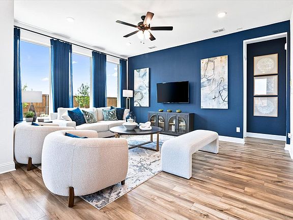 Hawthorn II Representative photo 2