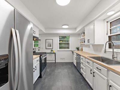 5060 Sunnyside Rd, Mounds View, MN, 55112