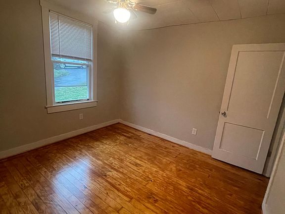 Downstairs Bedroom 2