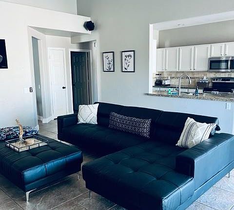 3rd image of 377 N Sicily Pl