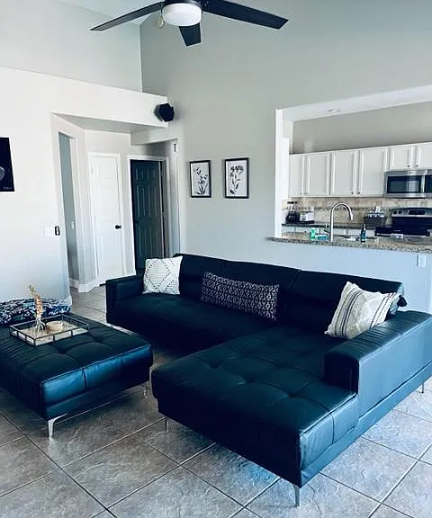 377 N Sicily Pl — Photo 3