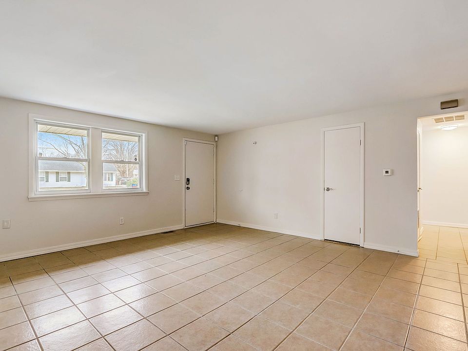 3936 Delmont Dr, Indianapolis, IN 46235 Zillow