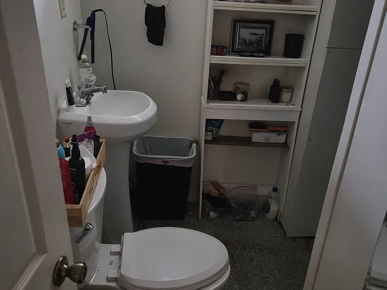 126 Jefferson St #2 — Photo 3