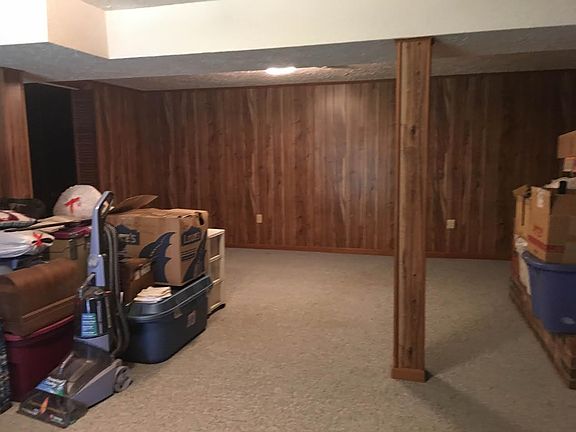 5th image of 498 Jeanette Dr #55422