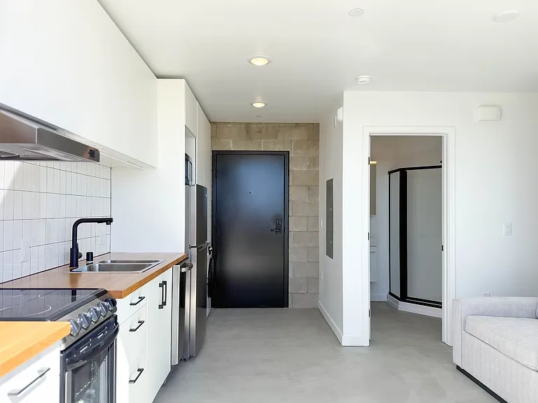 1520 Tyler House — Photo 48