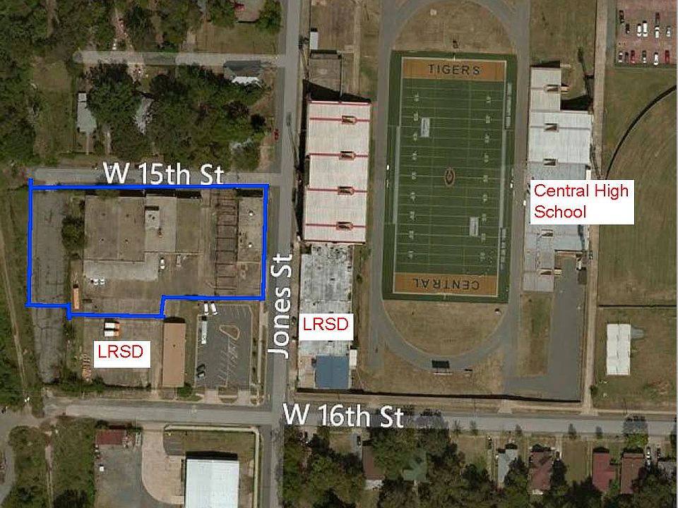 1st image of 2615 W 15th St