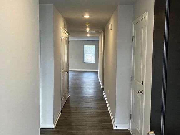 4th image of 4882 Abbington Oaks Way