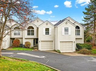 370 Glenn St, Ashland, OR 97520