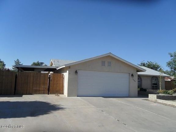 3rd image of 1424 W Rosemonte Dr