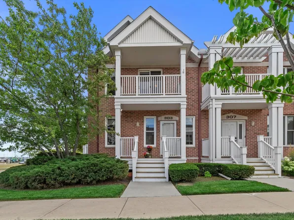 303 56th St, Kenosha, WI 53140