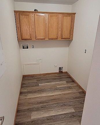 5th image of 409 Mountain View Dr