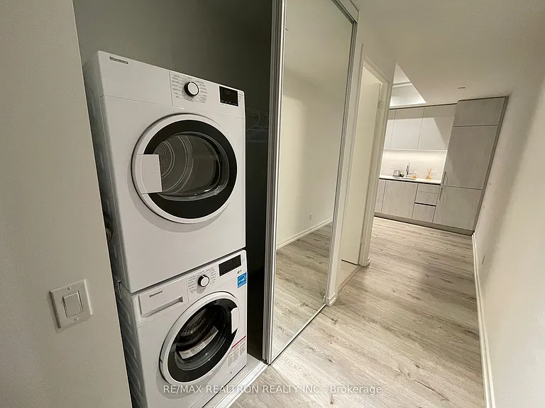 1000 Portage Pkwy #2315 — Photo 2