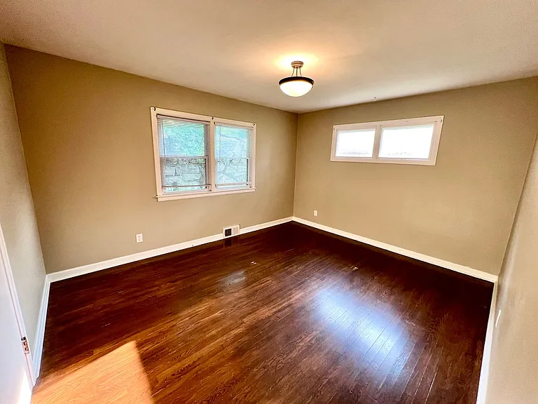 700 Ratone St — Photo 8