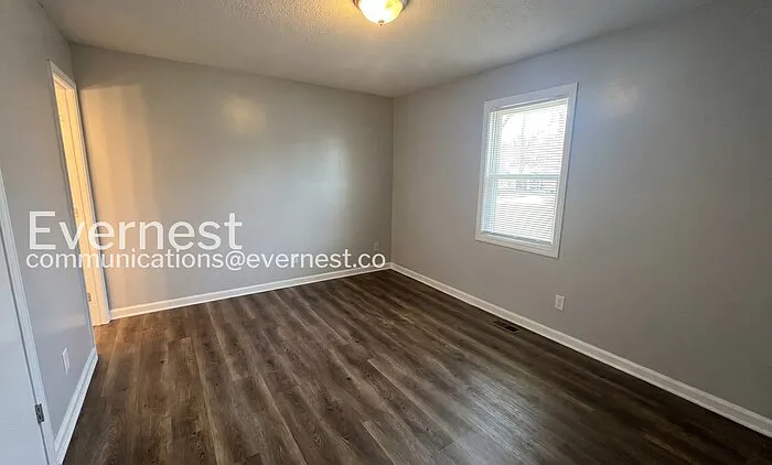 715 W Creek Cir — Photo 7