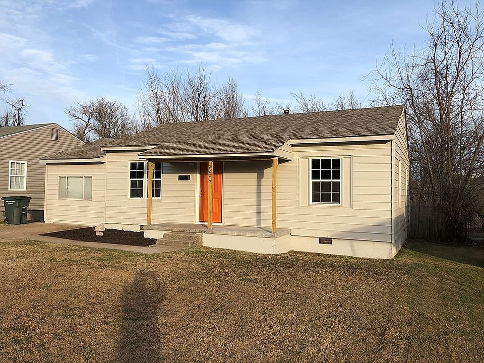 1st image of 2224 Doris Ave