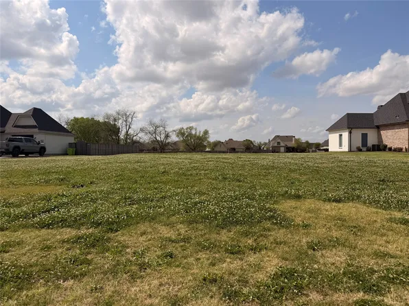 746 Smokehouse Loop, Benton, LA 71006