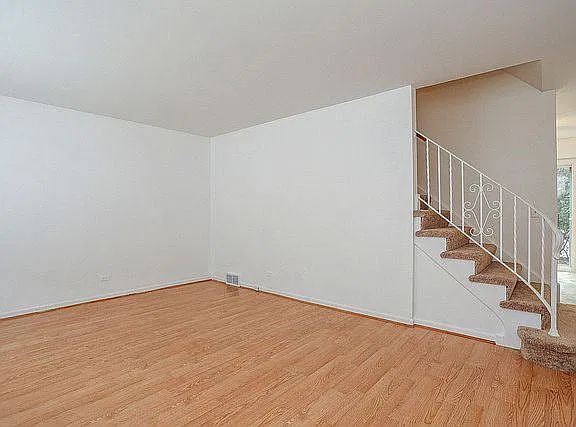 2150 Rugen Rd — Photo 20