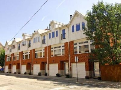 1655 W Cortez St, Chicago, IL, 60622