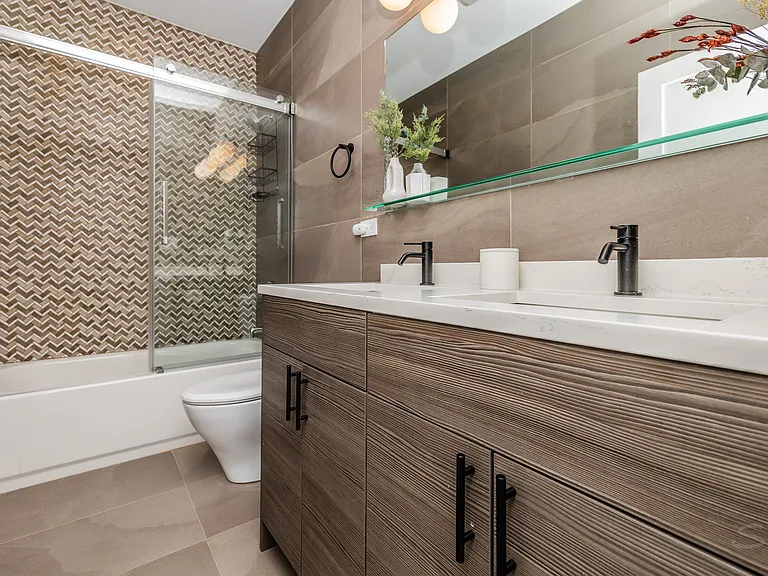 2236 W Shakespeare Ave — Photo 26