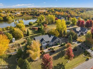 24875 Opal Ave, Lakeville, MN 55044