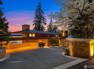 415 Shoreland Drive SE, Bellevue, WA 98004