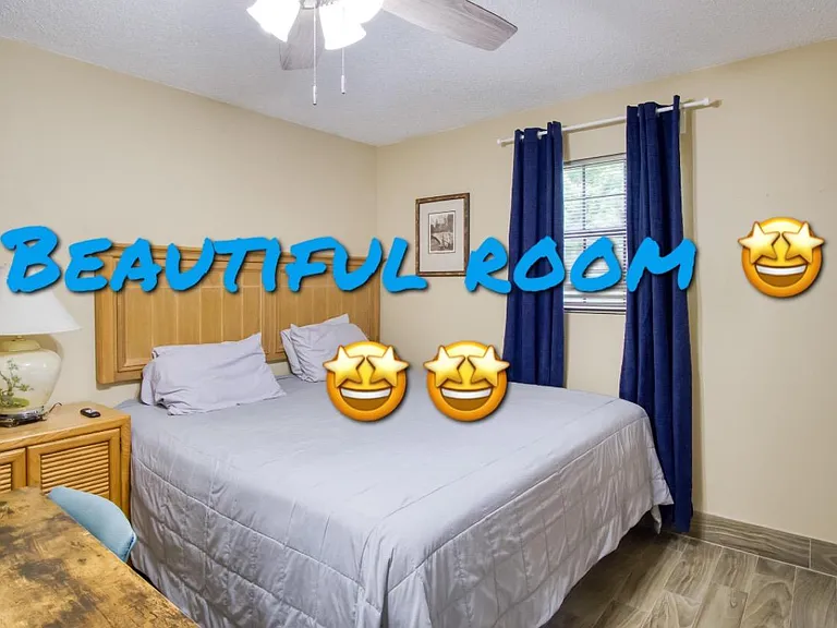 Greenada Dr — Photo 1