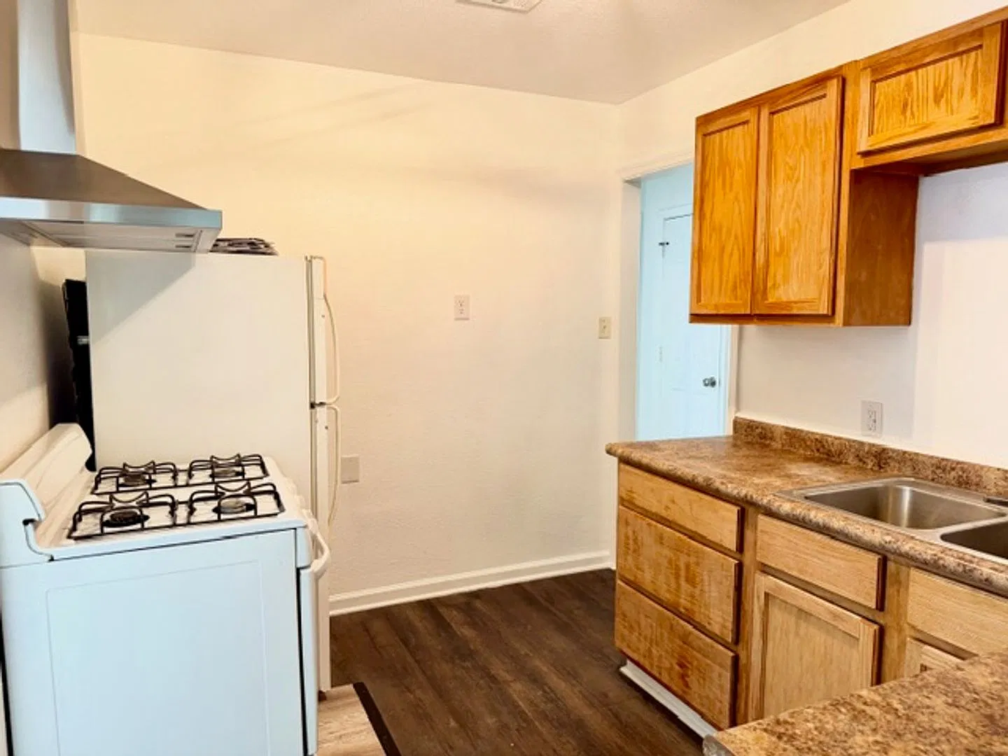 Three Bedroom One Bath with Bonus Room — Photo 4