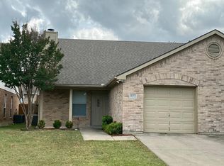 922 Walter Stephenson Rd, Midlothian, TX 76065