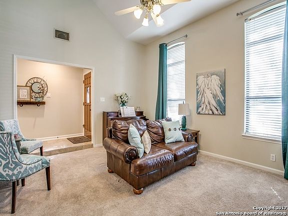 4th image of 2141 Encino Cliff St