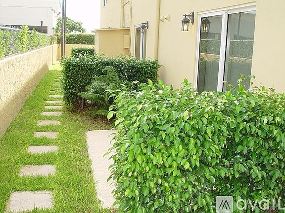 5th image of 5500 N Flagler Dr APT 7